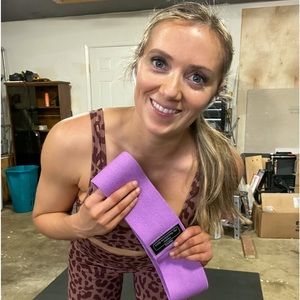 Meet your Posher, Haley